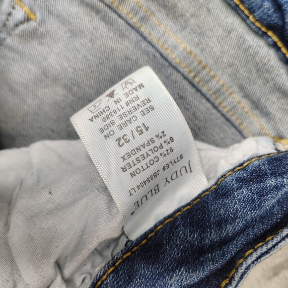 Judy Blue Jeans Womens 32 Blue Boyfriend Medium Wash Distressed Stretch Denim - Picture 13 of 16